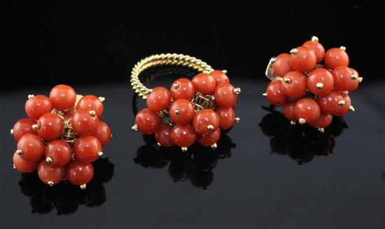 A pair of 18ct gold and trembleuse cluster coral bead ear clips and a similar unmarked gold ring, ring size K.